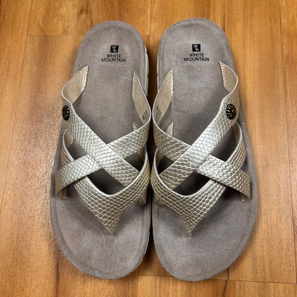 White Mountain‎ Banksy Metallic Gold Criss Cross Comfort Sandals Size 9